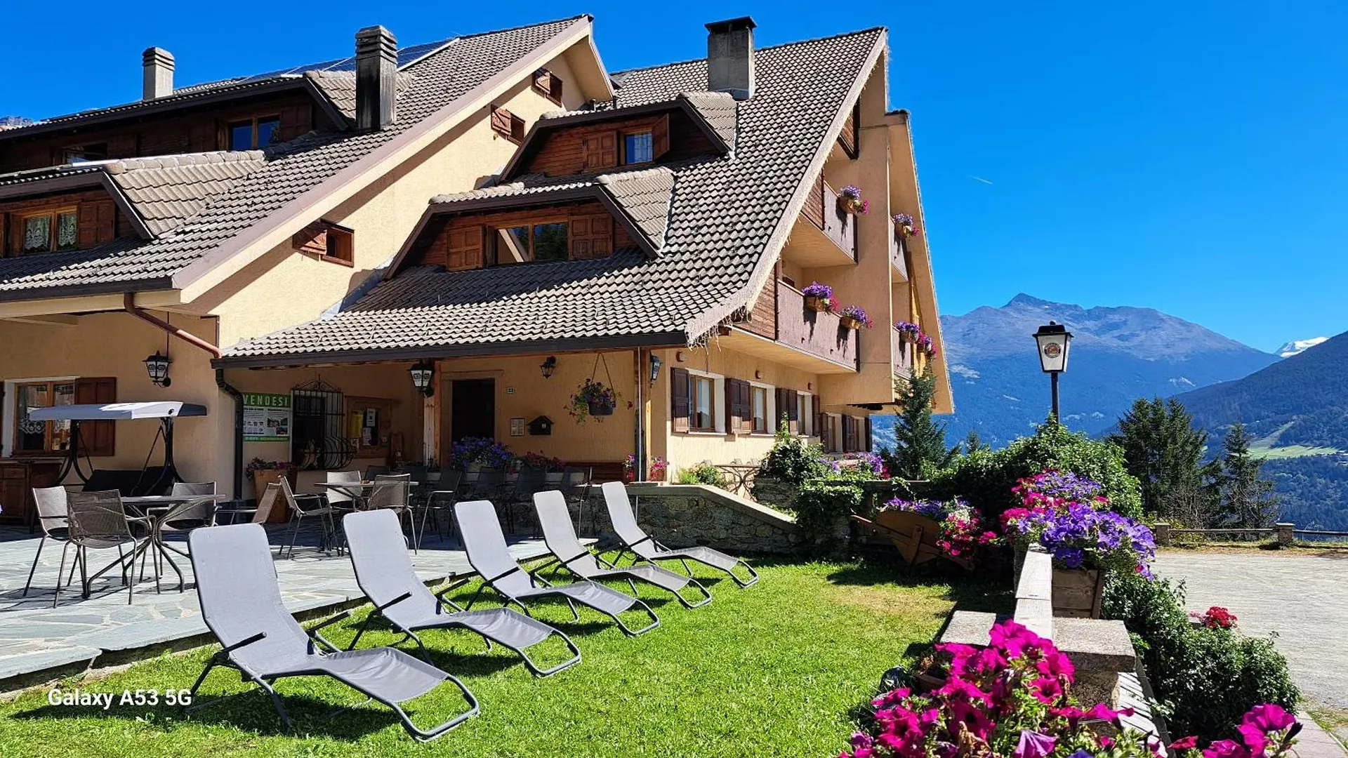 *** Aparthotel Residence Mirage Oga Italy